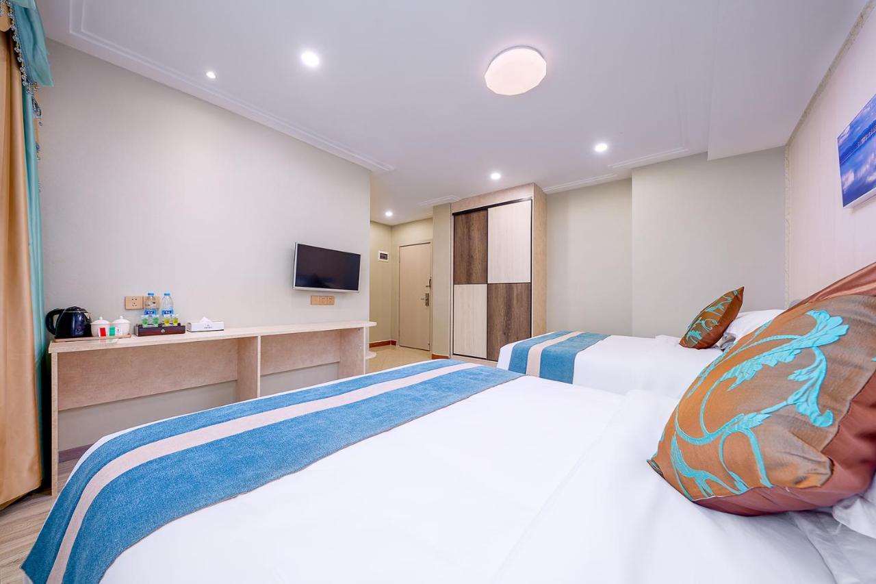 Frida Hotels Guangzhou Baiyun International airport Bagian luar foto