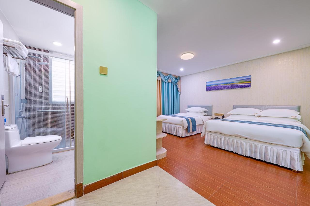 Frida Hotels Guangzhou Baiyun International airport Bagian luar foto